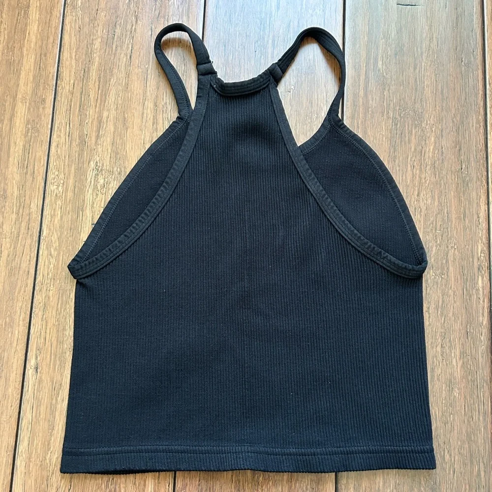 SOLD Free People Movement Happiness Runs Top | M/L | NWOT - Picture 6 of 7